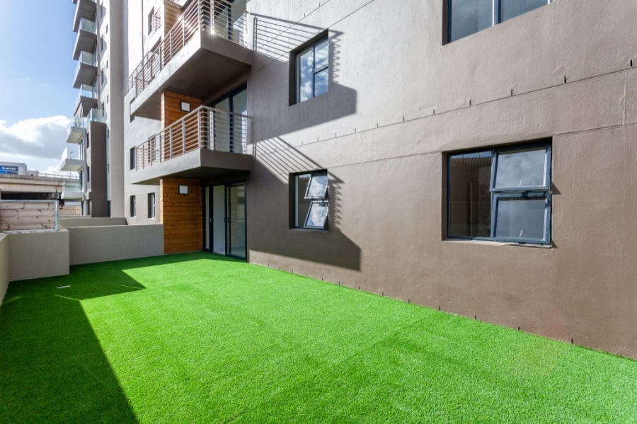 2 Bedroom Property for Sale in Zonnebloem Western Cape